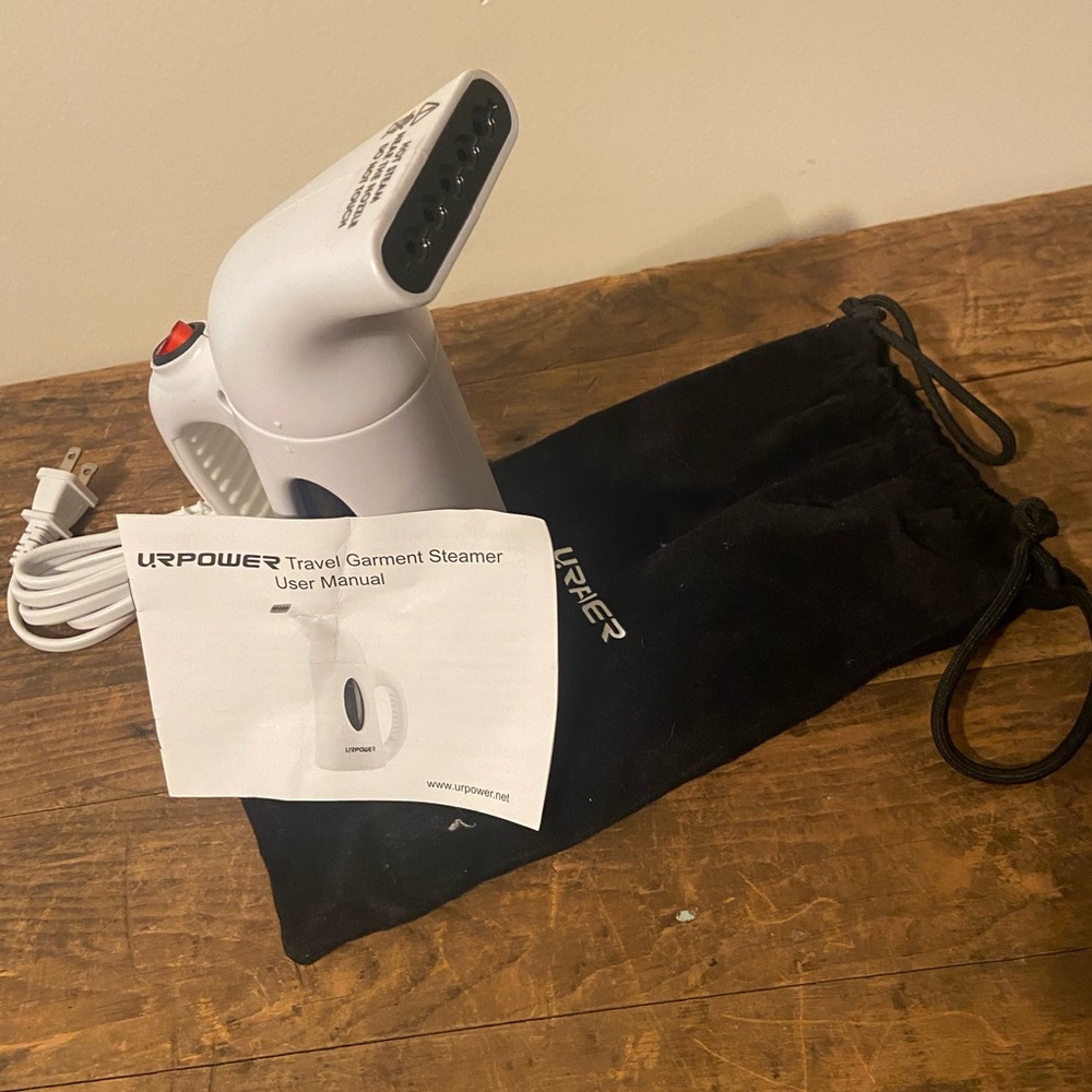 NIP TRAVEL STEAMER